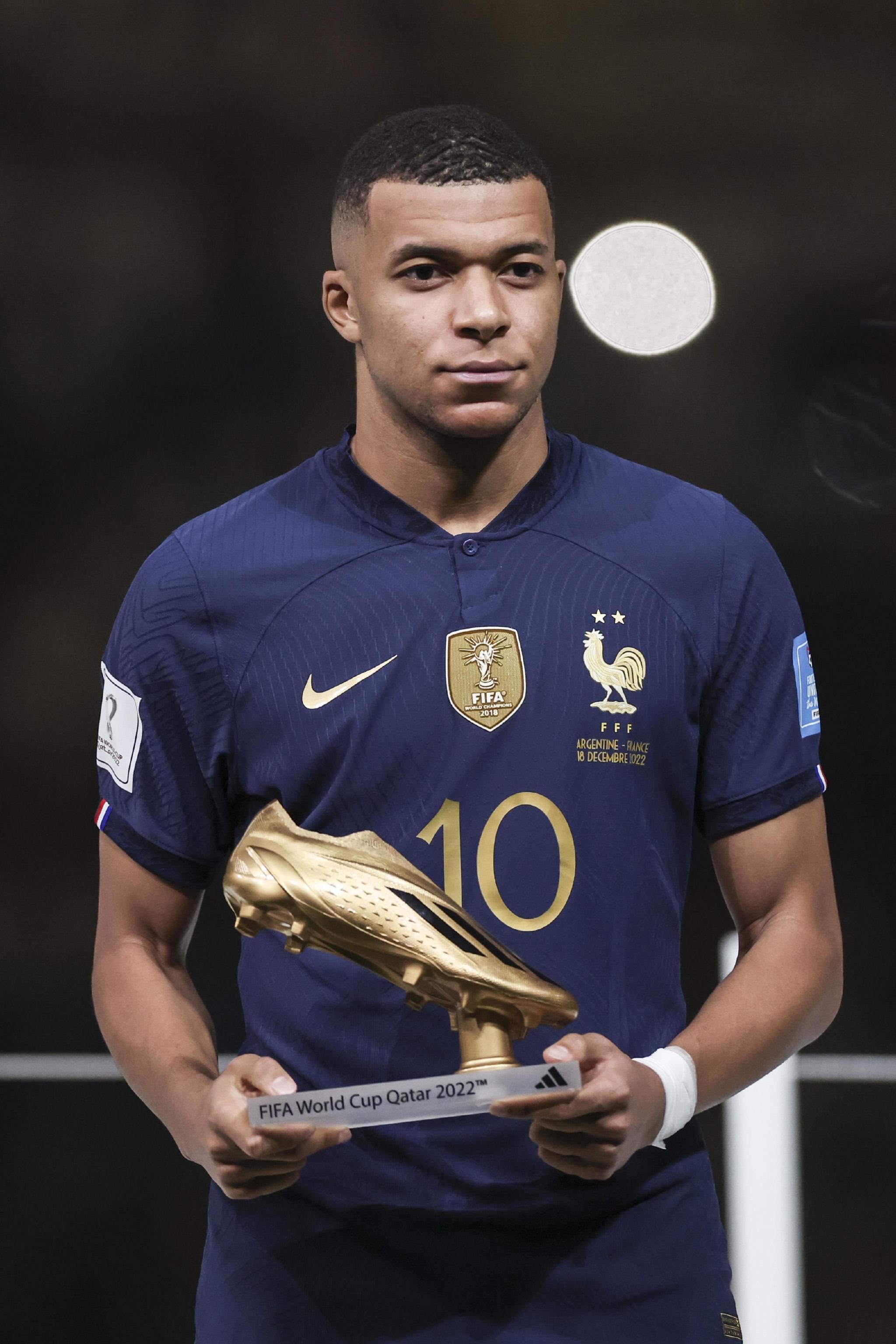 [中超]第29轮：上海海港VS浙江俱乐部